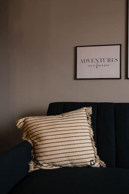 Blue Moon. Cozy Apartment Near Iulius Mall Cluj-Napoca Esterno foto