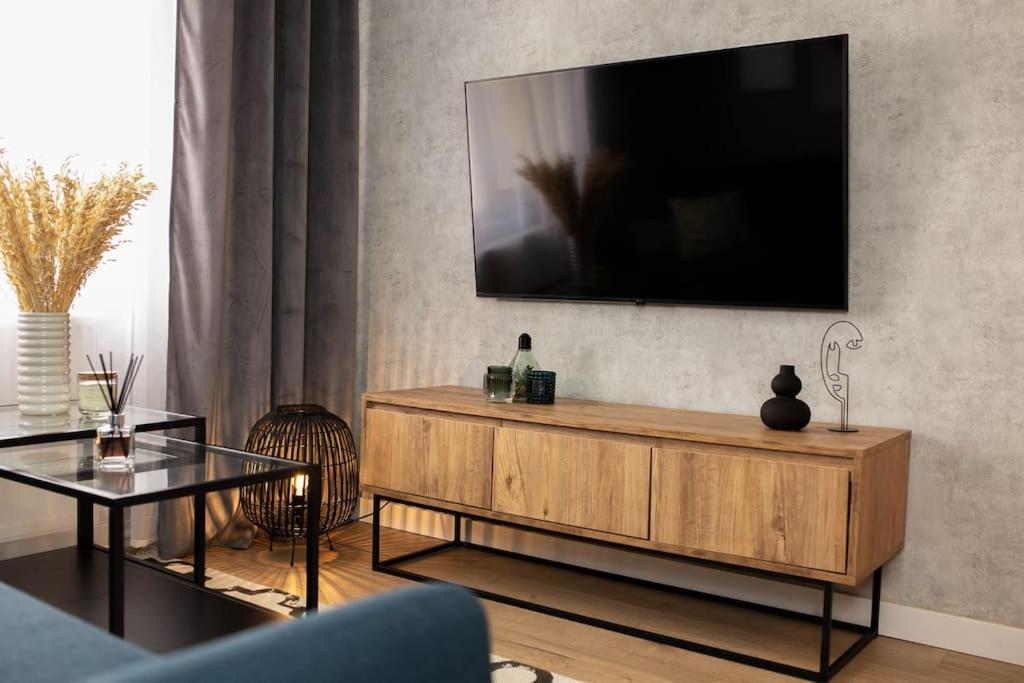 Blue Moon. Cozy Apartment Near Iulius Mall Cluj-Napoca Esterno foto